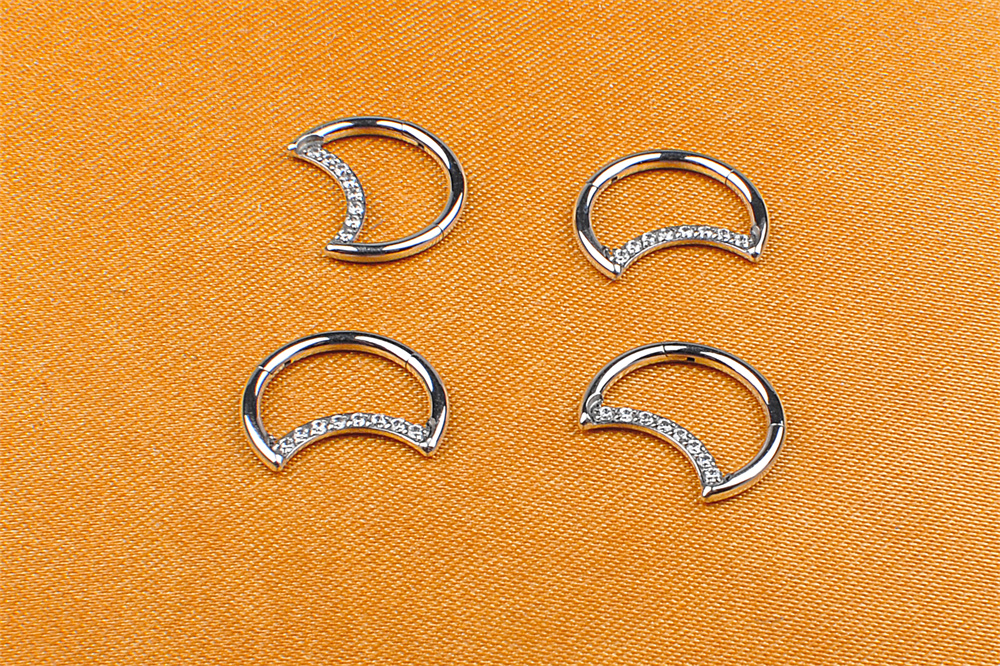 Body Piercing Ear Piercing Jewellery Hinged Segment ASTM F136 Titanium